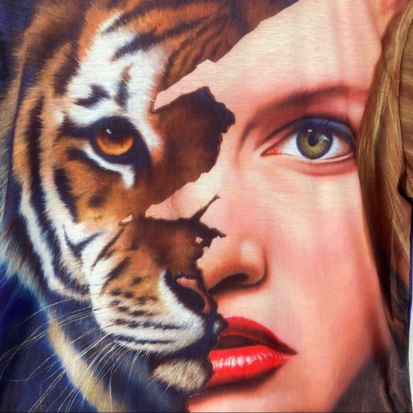 Mr GuGu & Miss Go tiger face abstract tee - Picture 4 of 4